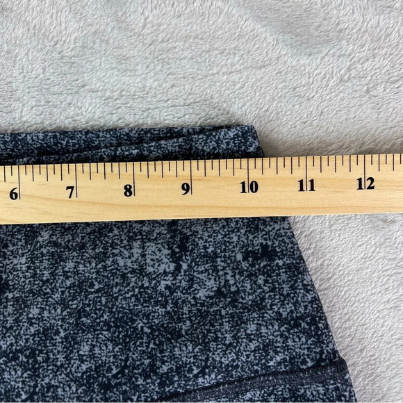 Peloton Cadence Blue Heather Capri Leggings Size XS Training Gym Cropped - Picture 6 of 14